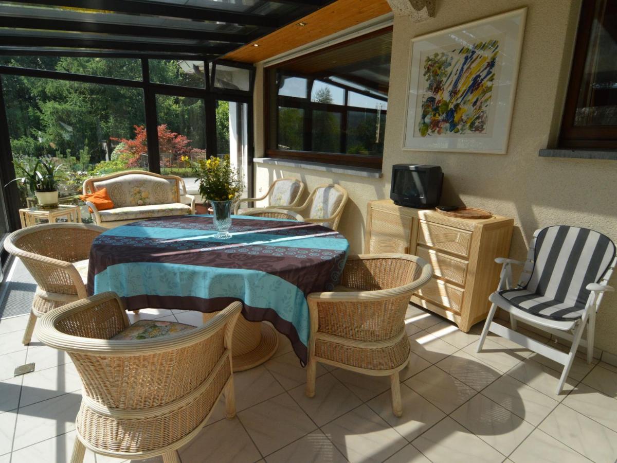 Elegant Villa In Stavelot With Fitness Playroom Quarto foto