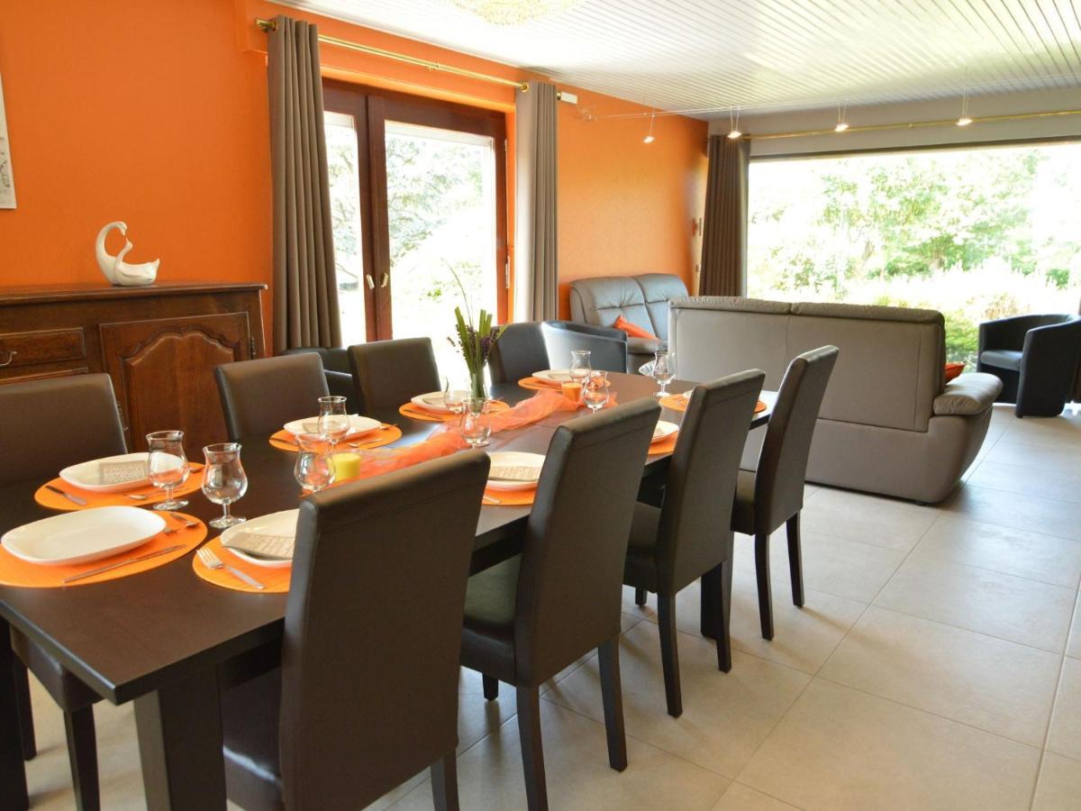 Elegant Villa In Stavelot With Fitness Playroom Exterior foto